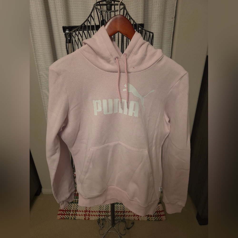 PUMA Women's Light Pink Sweatshirt